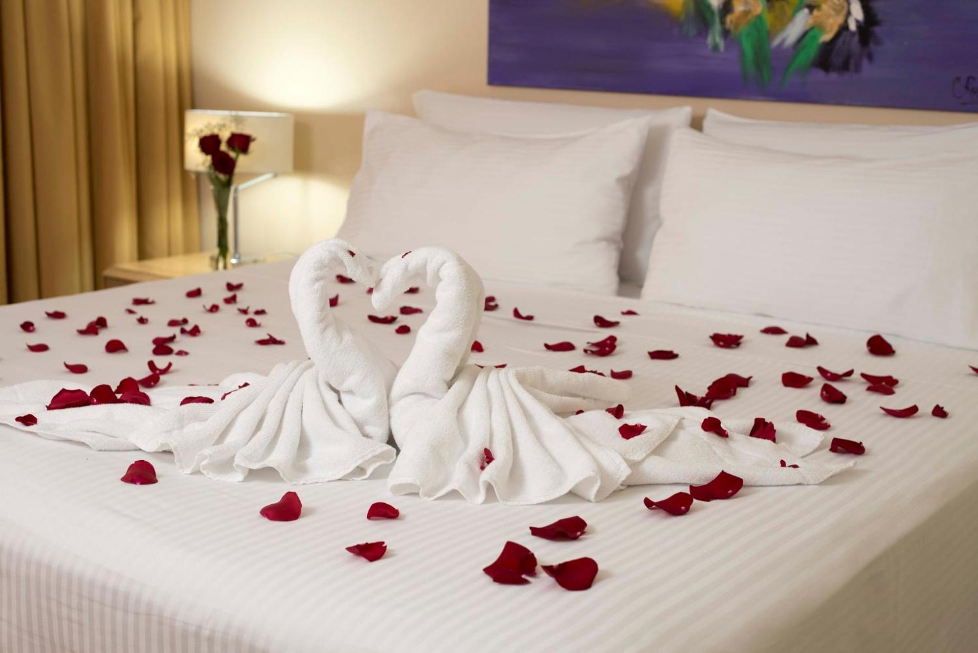 By Ihg Hotel 4*